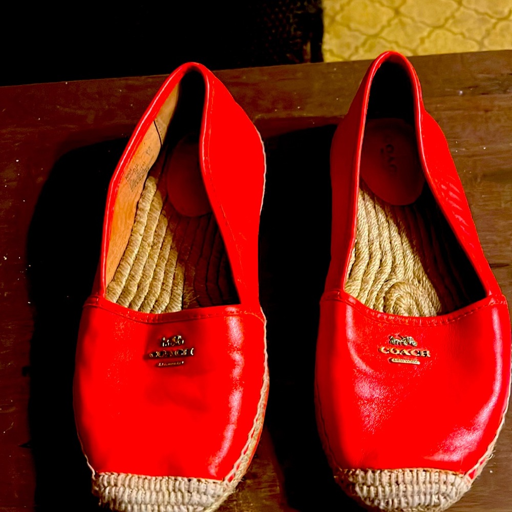 Coach flats